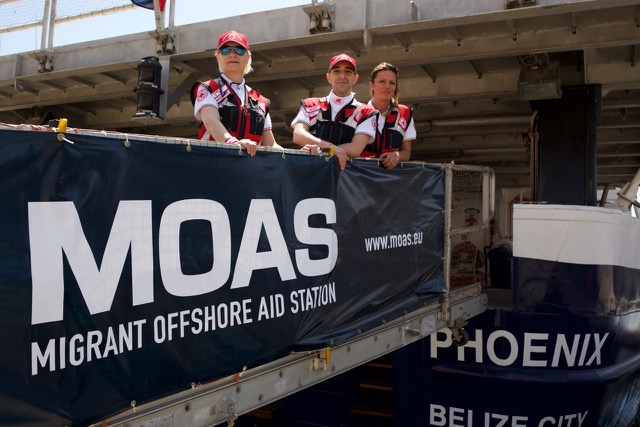MOAS & Emergency NGO Partner on Rescue Mission - Photo: Jason Floriao/MOAS MOAS & Emergency NGO Partner on Rescue Mission - Photo: Jason Floriao/MOAS